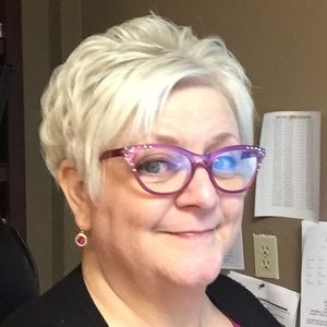 Meet your Posher, Janetta